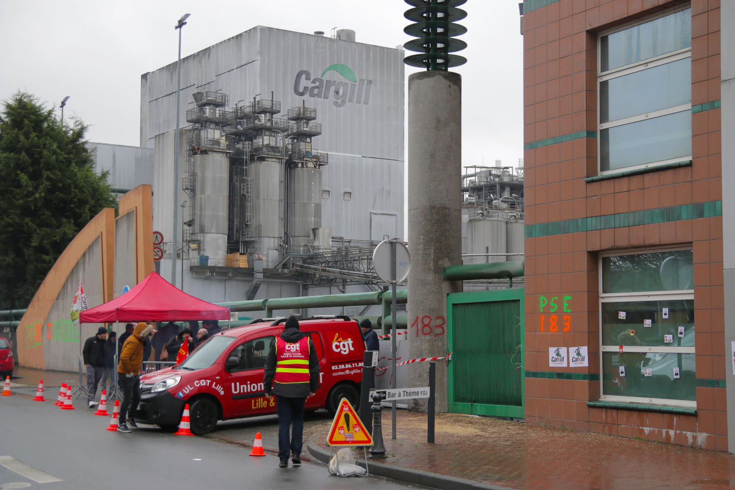 La production est interrompue et les flux bloqués. Jour 7 - Greg 3